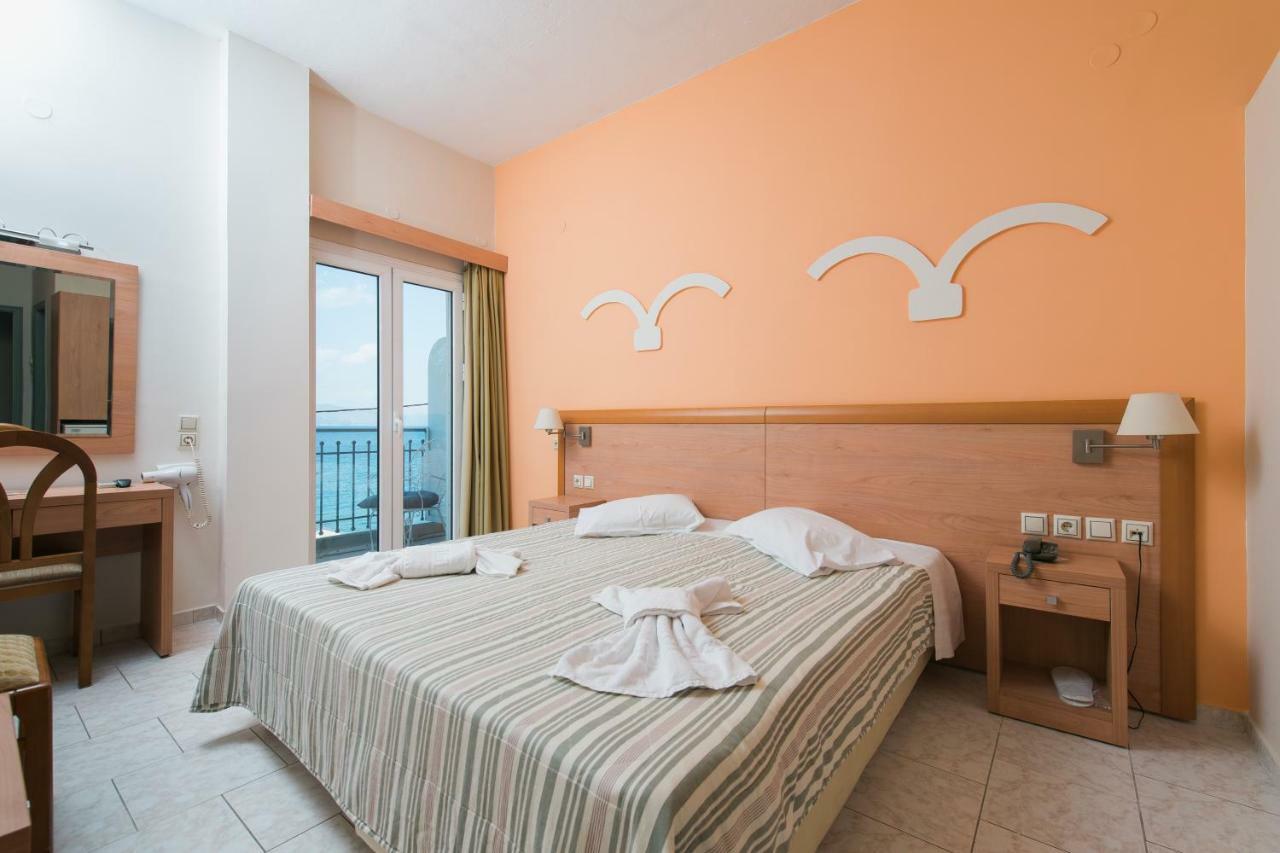 Plaz Hotel Selianitika Luaran gambar