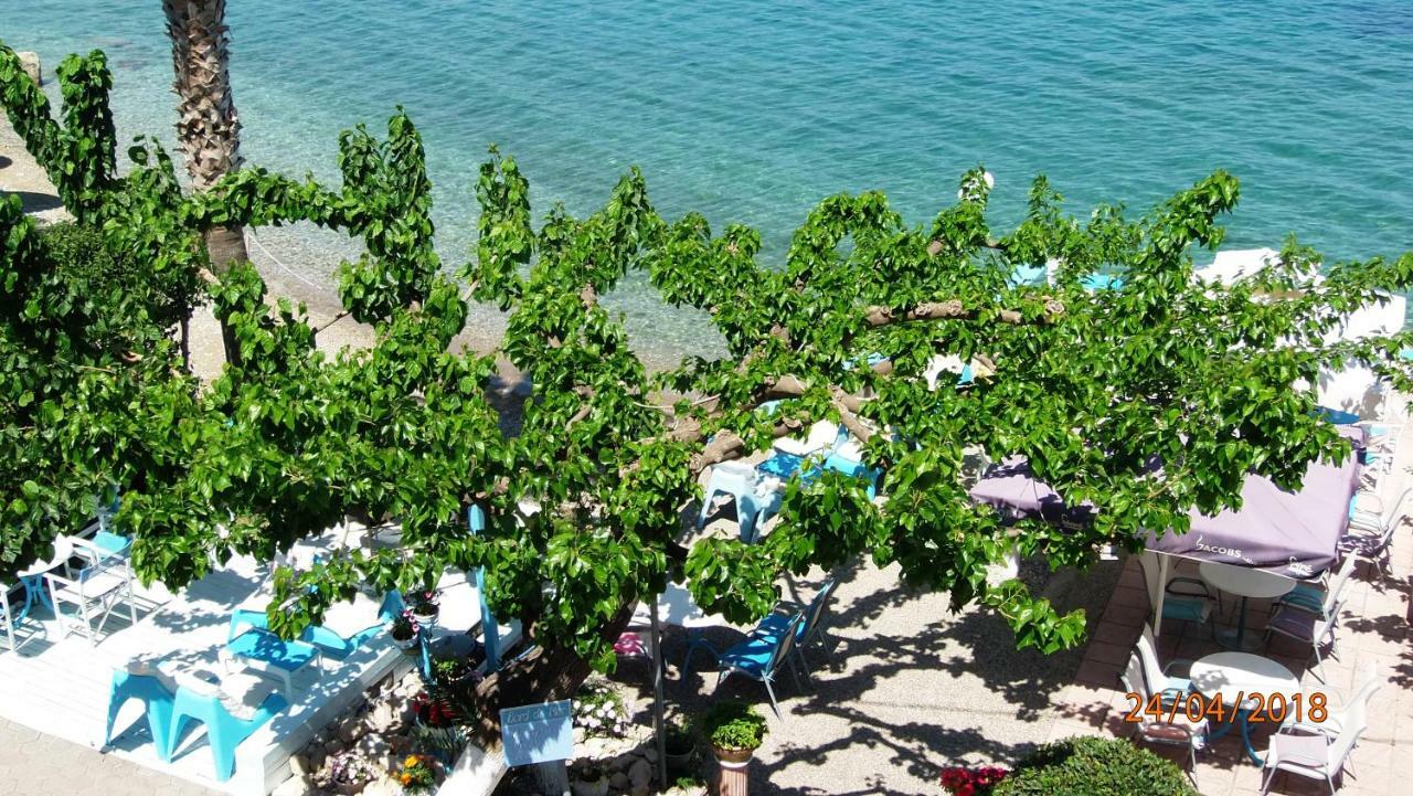 Plaz Hotel Selianitika Luaran gambar